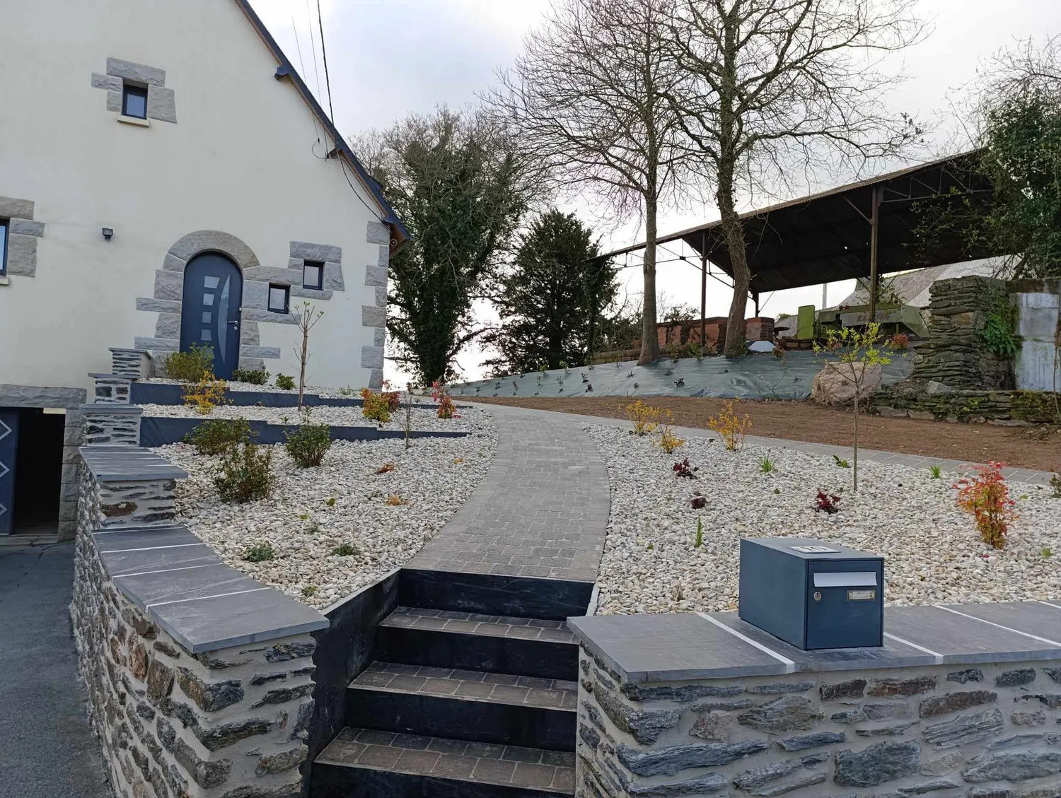 amenagement jardin pledran